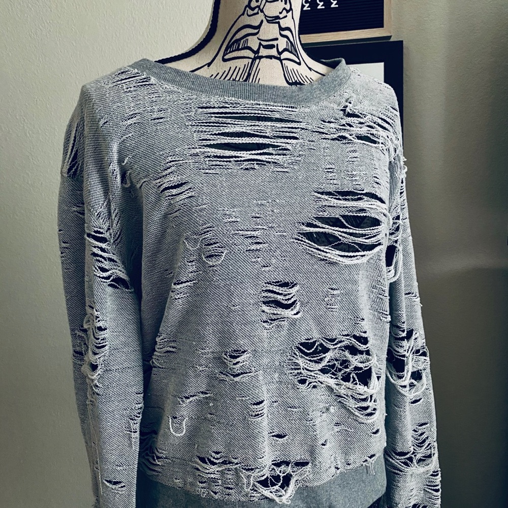 Distressed Daytrip Crewneck